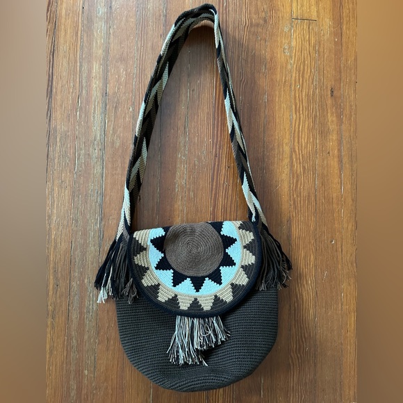 Colombian Wayuu Bag - Picture 1 of 8